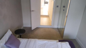 Modern 2 Bed Flat in Maida Hill near Kensal town in for up to 4 people - 9mins to tube station